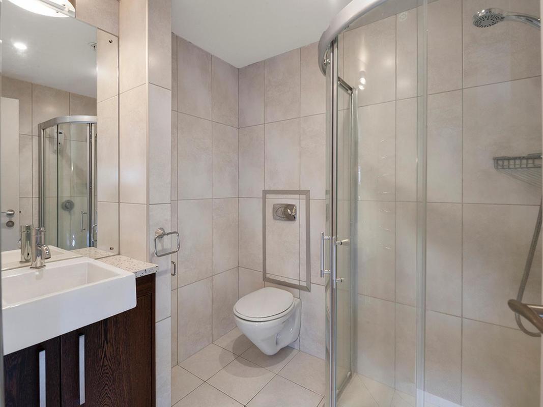 Roberts Retreat - Taupo Holiday Home Экстерьер фото